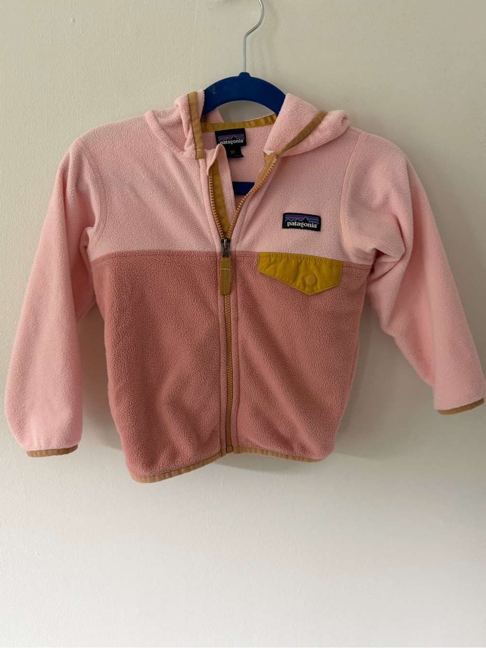 Patagonia Baby Micro D Snap-T Hooded Fleece Jacket 2T Pink - Picture 2 of 4